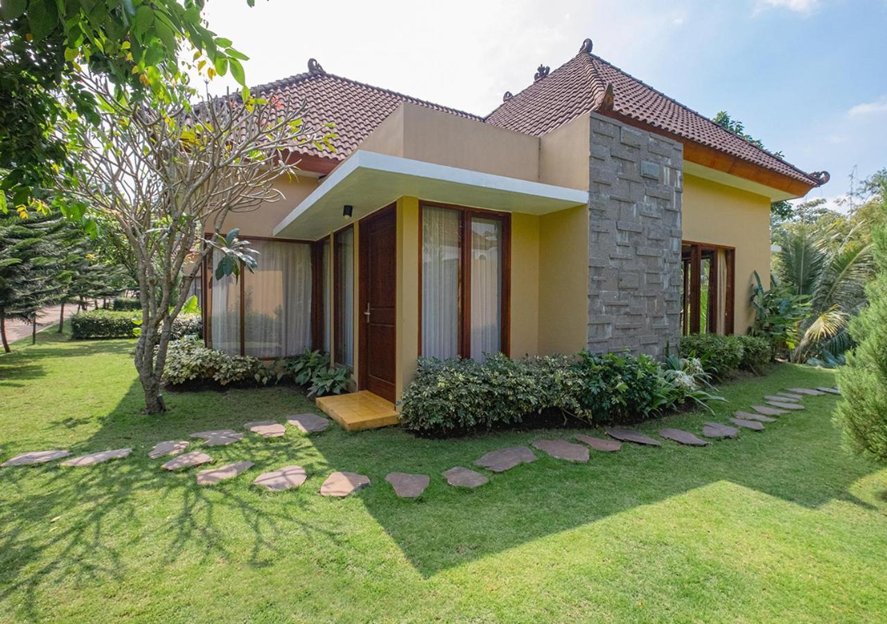 Shanaya Resort Malang Extérieur photo